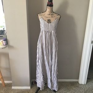 Linen maxi dress